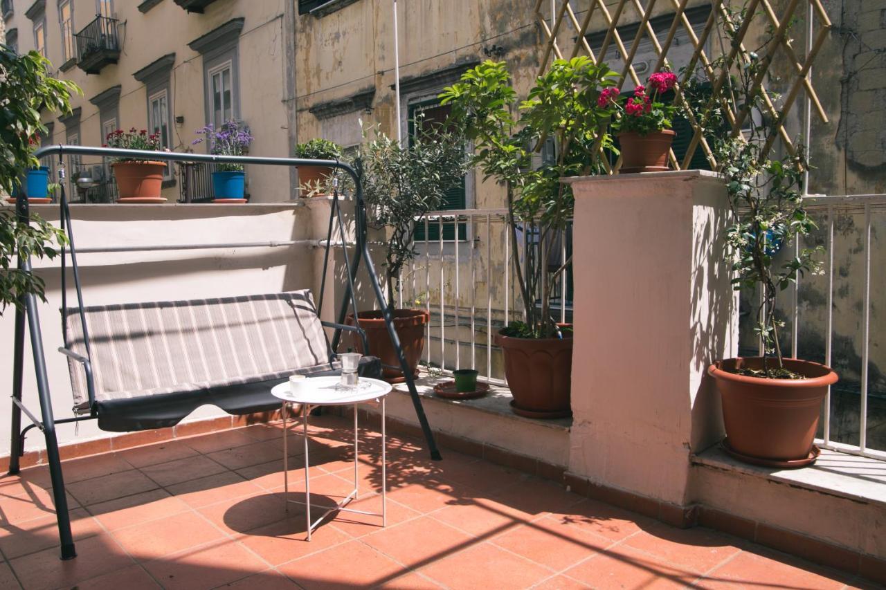 La Casa Del Nespolo, 2 Terrazzi E 2 Bagni In Centro Appartement Napels Buitenkant foto