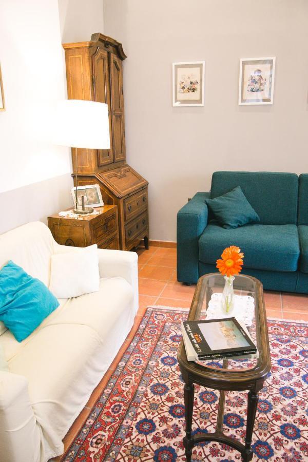 La Casa Del Nespolo, 2 Terrazzi E 2 Bagni In Centro Appartement Napels Buitenkant foto