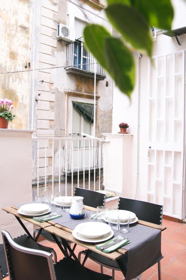 La Casa Del Nespolo, 2 Terrazzi E 2 Bagni In Centro Appartement Napels Buitenkant foto